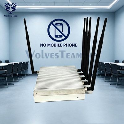 Puissance élevée 30W 6 canaux bloqueur de signal RF, réglable 20-100 mètres boucliers de couverture 3G / 4G / 5G signaux mobiles pour les forces armées